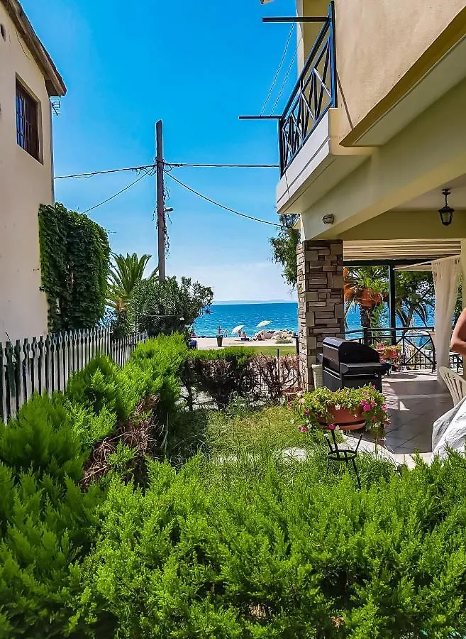 Seafront Privilege House Nikiti Beach Holiday home